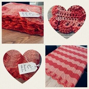 New Handmade Crochet Baby Blanket Flamingo Pink In Chevron Pattern NWT 40x45